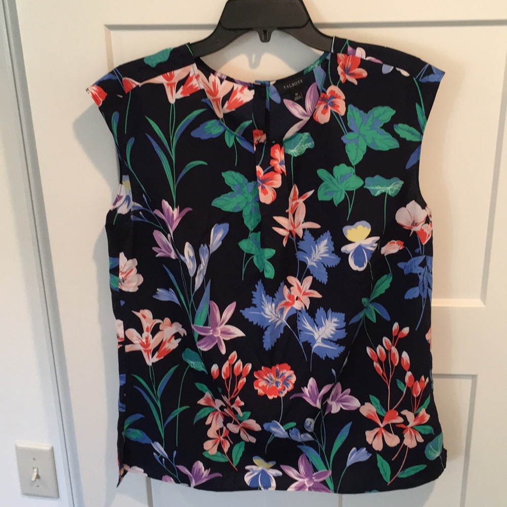 Talbots Navy cap sleeve floral top